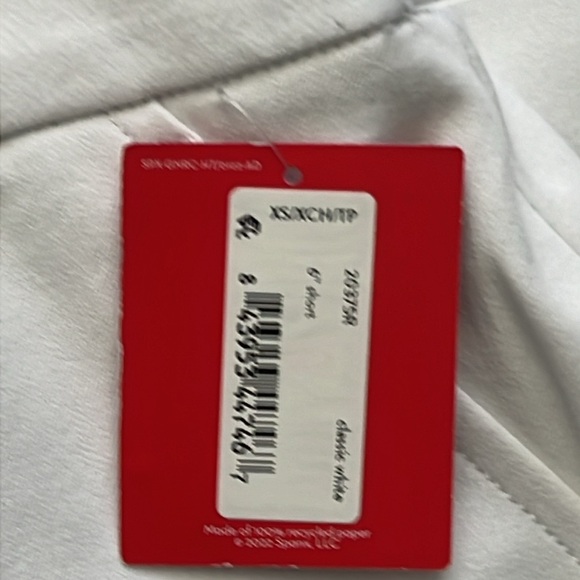 NWT SPANX On-The-Go 6" Shorts White - Picture 6 of 6